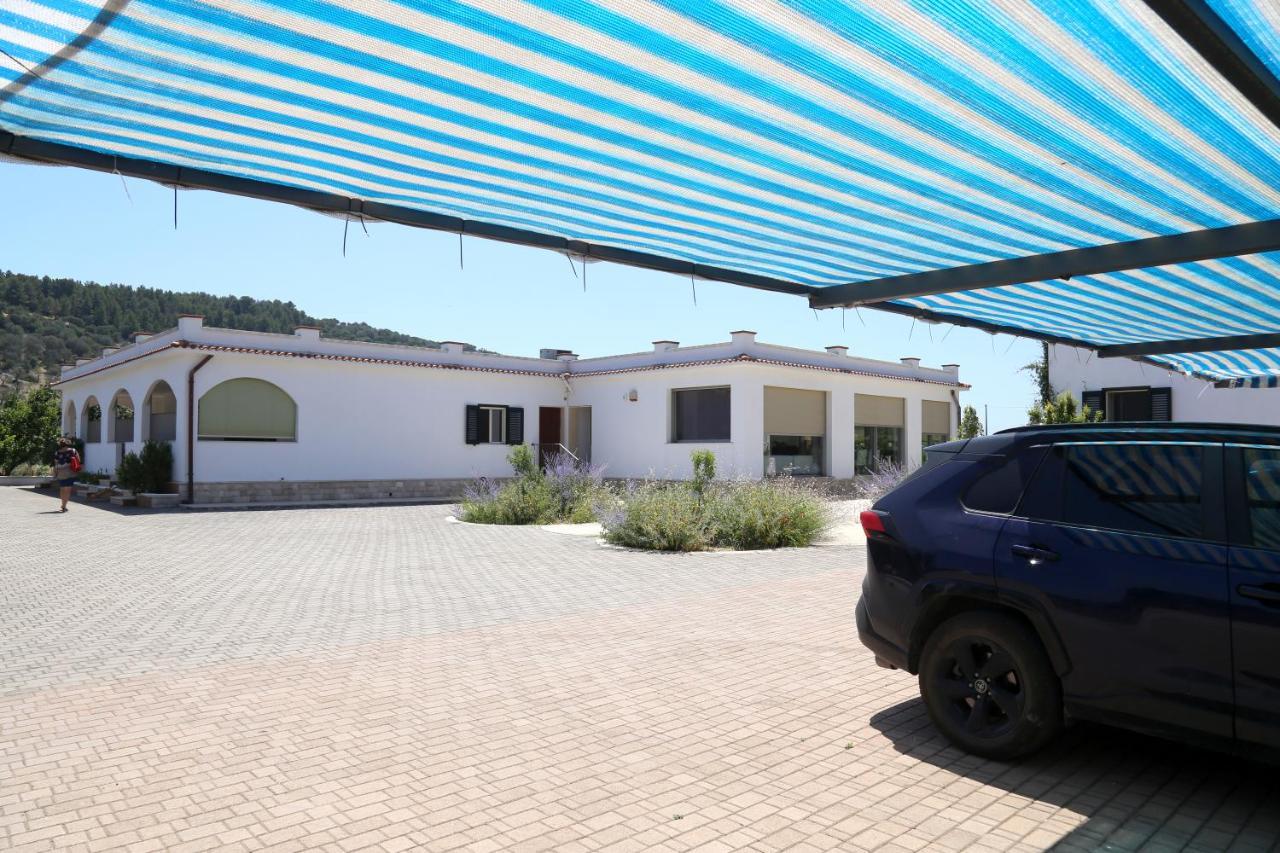 Annaluce Apartments Βιέστε Εξωτερικό φωτογραφία