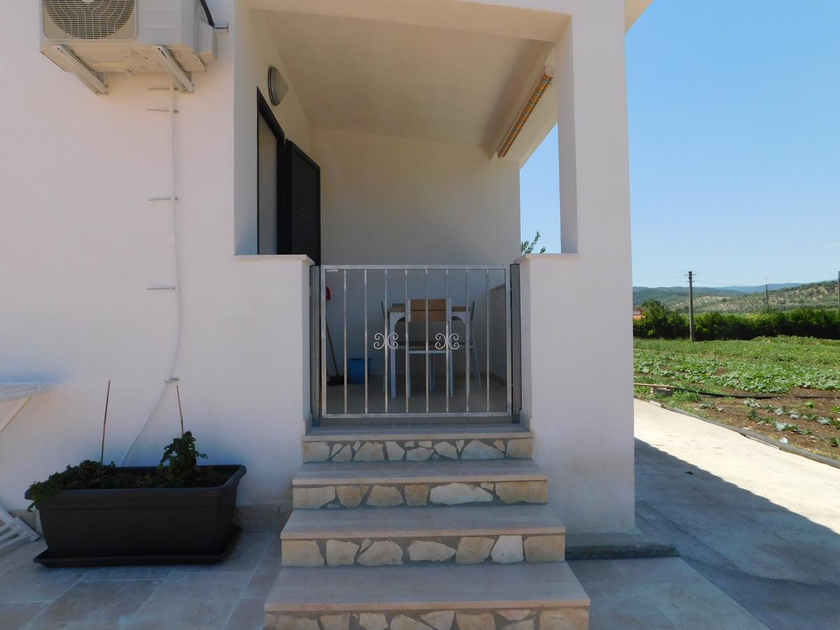 Annaluce Apartments Βιέστε Εξωτερικό φωτογραφία